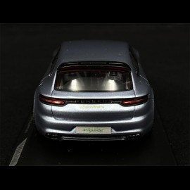 Porsche Panamera Sport Turismo 2012 Hellblau Metallic 1/43 Spark WAP0200170E