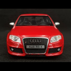 Audi RS4 4.2 FSI 2005 Misano Red 1/18 Ottomobile OT400