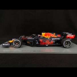 Red Bull Racing RB16B Verstappen Sieger GP Pays-Bas 2021 n°33 1/18 Spark 18S601