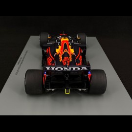 Red Bull Racing RB16B Verstappen Sieger GP Pays-Bas 2021 n°33 1/18 Spark 18S601