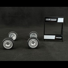 Set mit 4 OZ Racing Felgen und Reifen für Porsche Silber Metallic 1/18 Ixo Models 18SET006W
