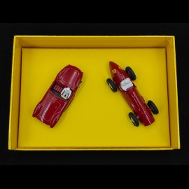 Original Dinky Toys verweist Ferrari 23J /1956 und Maserati 22A /1958