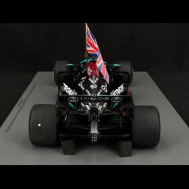 Lewis Hamilton Mercedes-AMG F1 W12 n° 44 Sieger GP Great Britain 2021 1/18 Spark 18S599