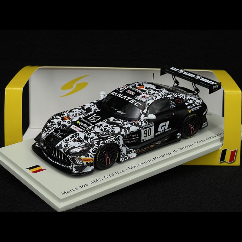 Mercedes-AMG GT3 Evo n° 90 Winner 24h Spa 2021 1/43 Spark SB439
