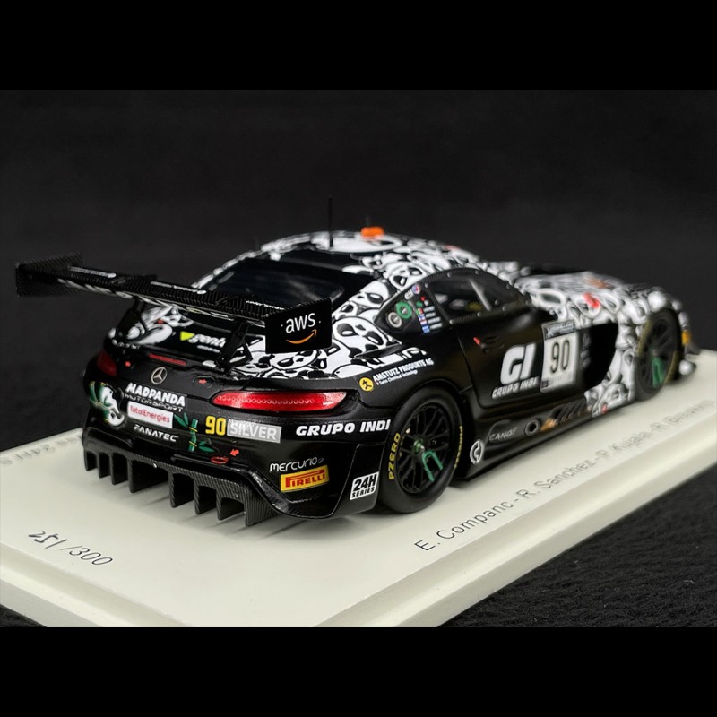 Mercedes-AMG GT3 Evo n° 90 Winner 24h Spa 2021 1/43 Spark SB439