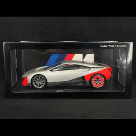 BMW Vision M Next 2019 Silber / Schwarz / Rot 1/18 NZG 80435A072D8