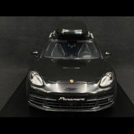 Porsche Panamera 10 Jahre Edition 2019 Black 1/18 Spark WAXL2100006