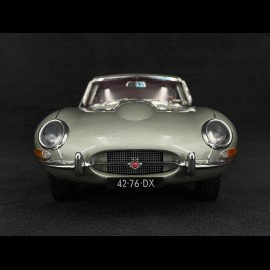 Jaguar E-type Coupé 1964 Opalescent grey metallic 1/12 Norev 122711