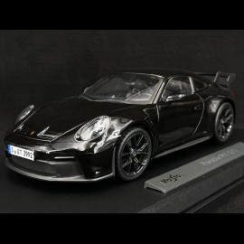 Porsche 911 GT3 type 992 2022 Jet Black metallic 1/18 Maisto 36458BK