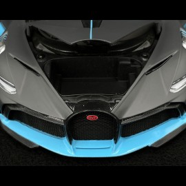 Bugatti Divo 2018 Mattegrau / Hellblau 1/18 Bburago 11045