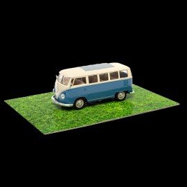 Volkswagen Advent calendar VW Bulli T1 white / blue 1963 1/24 55115