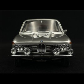 BMW 2000 Ti N° 17 Sieger  24H SPA 1966 Jacky Ickx 1/18 Minichamps 107662517