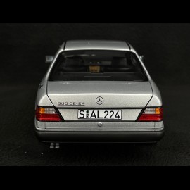 Mercedes-Benz 300 CE-24 Coupe 1990 Silber 1/18 Norev 183880