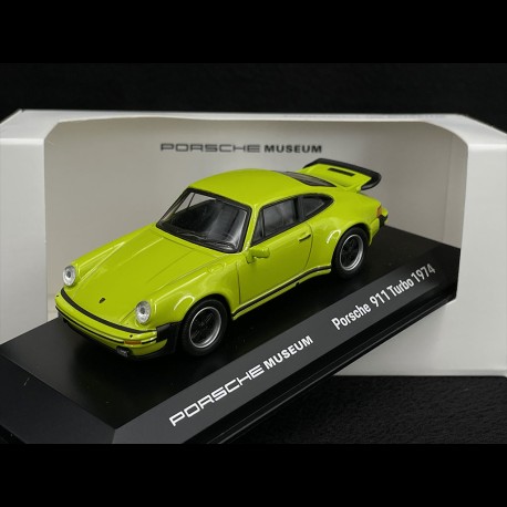 1/43 Porsche 911 Turbo S 3.3 Lightweight
