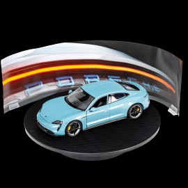 Porsche Adventskalender Taycan Turbo S 2020 Frozenblau 1/24 MAP09680022