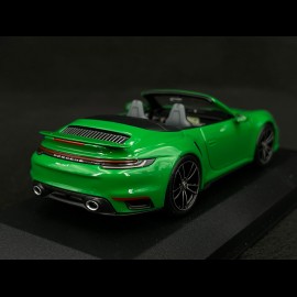 Porsche 911 Turbo S Cabriolet Type 992 2020 Python Green 1/43 Minichamps 410069482