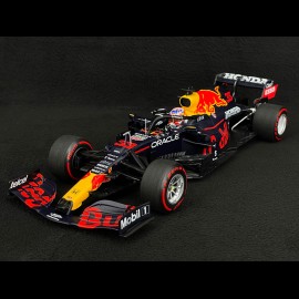 Max Verstappen Red Bull Racing RB16B n° 33 Winner Dutch GP 2021 F1 1/18 Minichamps 110211433