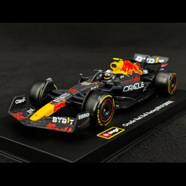 Sergio Pérez Red Bull Racing RB18 n° 11 F1 2022 with driver 1/43 Bburago 38062P