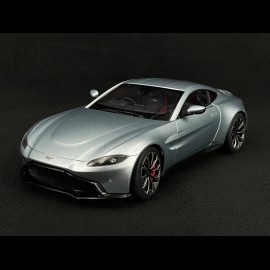 Aston Martin Vantage 2019 Skyfall Silver 1/18 Autoart 70276