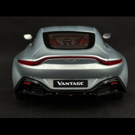 Aston Martin Vantage 2019 Skyfall Silver 1/18 Autoart 70276