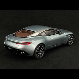 Aston Marton DB11 2017 Skyfall Silver 1/18 Autoart 70267