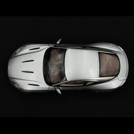 Aston Marton DB11 2017 Skyfall Silver 1/18 Autoart 70267