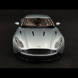 Aston Marton DB11 2017 Skyfall Silver 1/18 Autoart 70267