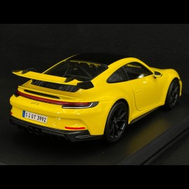 Porsche 911 GT3 type 992 2022 Racing Yellow 1/18 Maisto 36458Y