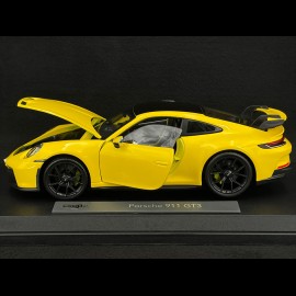 Porsche 911 GT3 type 992 2022 Racing Yellow 1/18 Maisto 36458Y