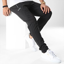 Mercedes-AMG Petronas pants by Puma Hamilton Russell Slim Softshell Tracksuit Black - Men