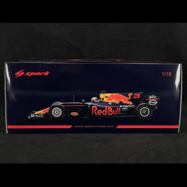 Daniel Ricciardo Red Bull Racing RB13 n° 3 Sieger GP Azerbaijan 2017 F1 1/18 Spark 18S310