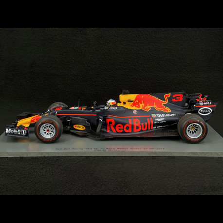Daniel Ricciardo Red Bull Racing RB13 n° 3 Sieger GP Azerbaijan