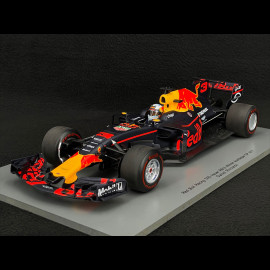 Daniel Ricciardo Red Bull Racing RB13 n° 3 Sieger GP Azerbaijan 2017 F1 1/18 Spark 18S310