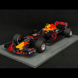 Max Verstappen Red Bull Racing RB13 n° 33 Sieger GP Malaysia 2017 F1 1/18 Spark 18S311