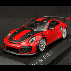 Porsche 911 GT2 RS Type 991 Weissach Package 2018 Guards Red 1/43 Minichamps 413067290