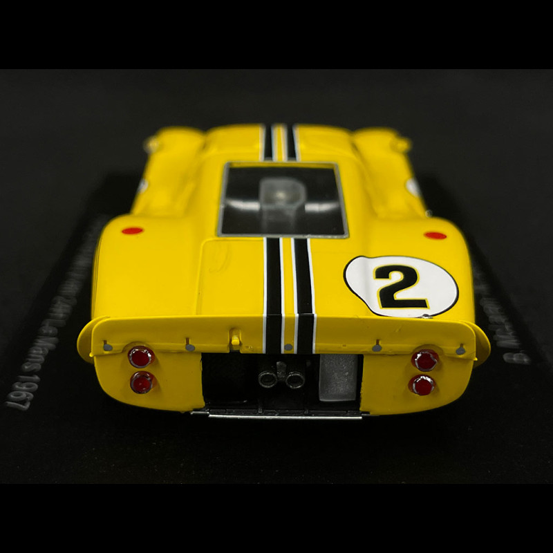 Voiture Miniature Spark - Ford GT N°2 Le Mans 1967 - Échelle 1/18 - McLaren/Donohue - Résine