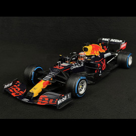 Max Verstappen Red Bull Racing RB16B n° 33 Sieger GP Belgium 2021 F1 1/18 Minichamps 110211333