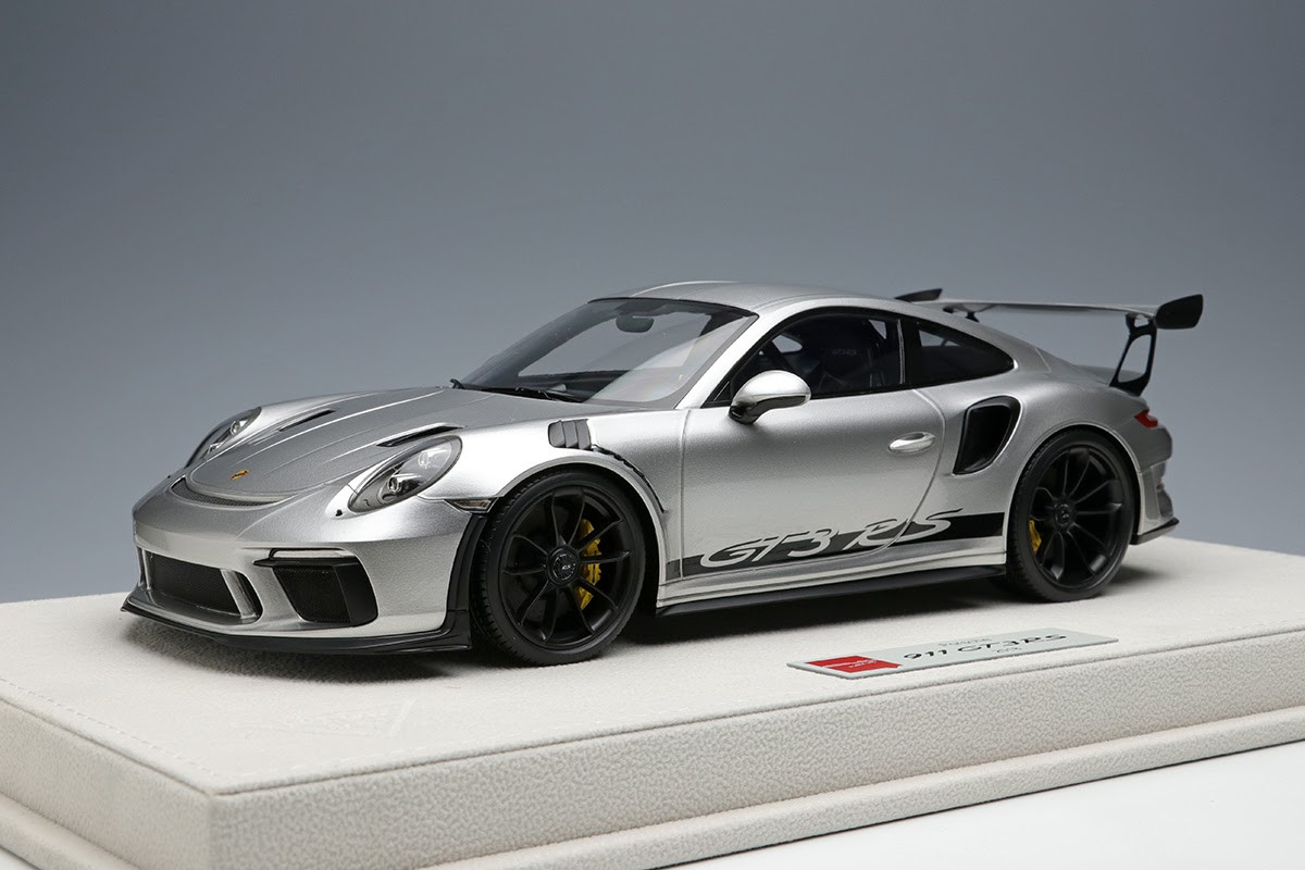 Porsche 911 GT3 RS type 991 2018 GT Silbergrau 1/18 Make Up 