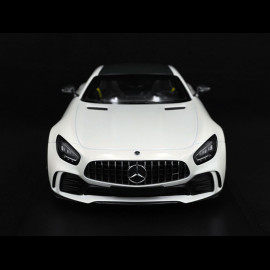Mercedes-AMG GT R 2021 White Metallic 1/18 Minichamps 155036028