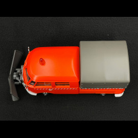 Volkswagen Transporter Combi T1 Pickup Tarpaulin Snow plow 1950 Orange 1/24 MotorMax 75593