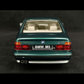 BMW M5 E34 Cecotto 1991 Lagunengrün 1/18 Ottomobile OT968