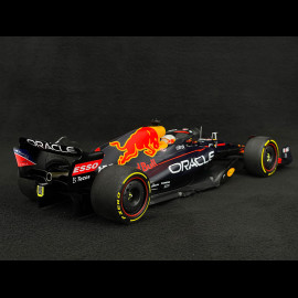 Max Verstappen Red Bull Racing RB18 n° 1 Sieger GP Saudi Arabia 2022 Weltmeister 2022 F1 1/18 Minichamps 110220001
