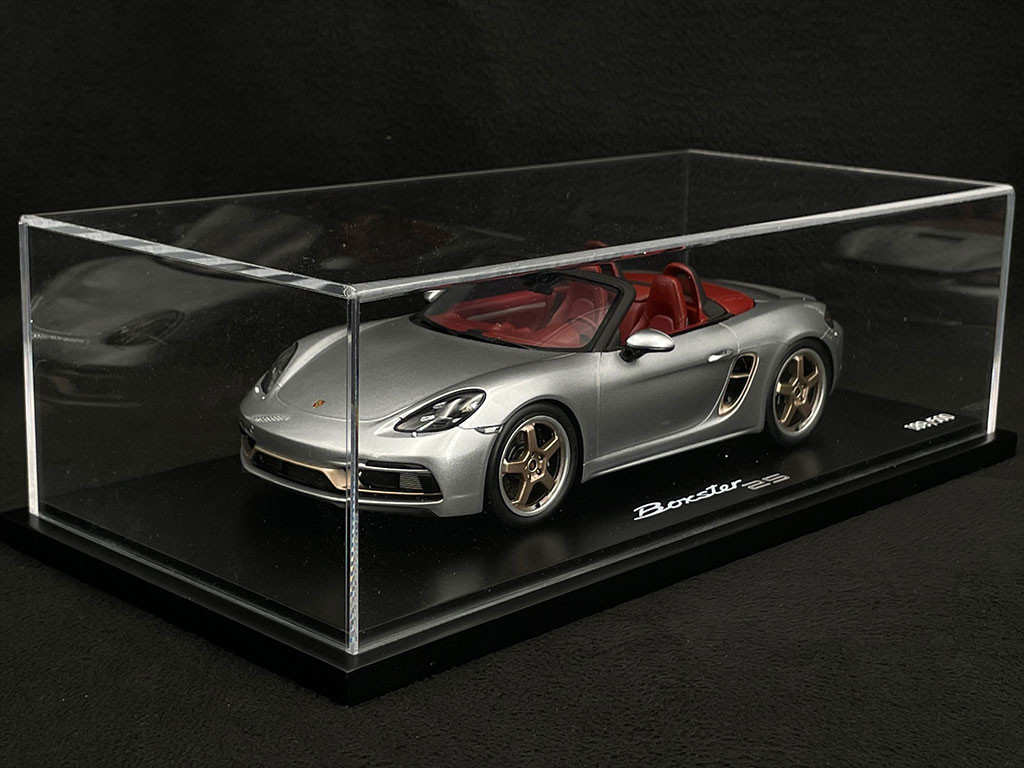Spark ディーラー品Porsche Boxster e プロトシルバー SPARK-MODEL WAX02100021 Scale 1/18 | PORSCHE BOXSTER 981 SPIDER