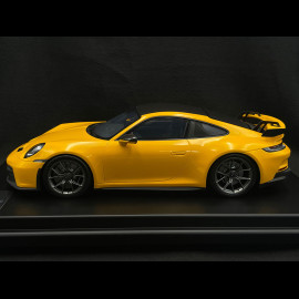 Porsche 911 GT3 Type 992 2021 Signal Yellow 1/12 Spark WAP0231550NGTS