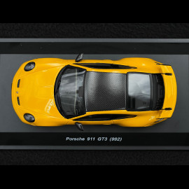 Porsche 911 GT3 2022 Type 992 Signal yellow 1/43 Schuco 450919200