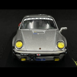 Porsche 911 Turbo Type 930 Cyberpunk 2077 1977 Silber / Grün / Rot 1/43 Minichamps WAP0209300NTRB