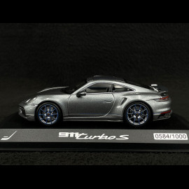 Porsche 911 Turbo S 2020 Embraer Exclusive Edition Sibergrau metallic 1/43 Minichamps WAP0209130NTSE