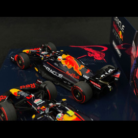 Box-Set Max Verstappen / Sergio Perez Red Bull Racing RB18 Doppelsieg Emilia Romagna GP 2022 F1 1/43 Minichamps 472224111