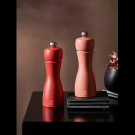 Duo of Peugeot Pepper and Salt mills Wood - Tahiti Feu Brick Red / Flame Red