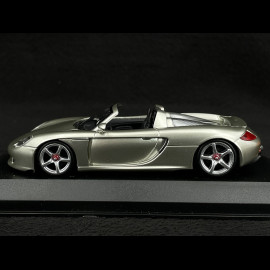 Porsche Carrera GT 2003 Silber 1/43 Minichamps 940062630